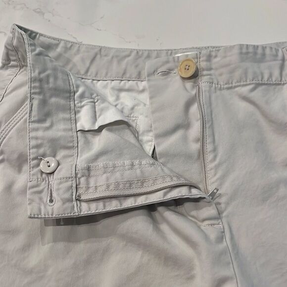 Talbots cream colored shorts - Picture 4 of 7
